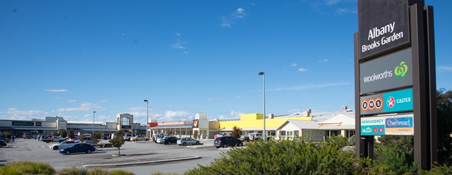 albany-brooks-garden-web-low-res